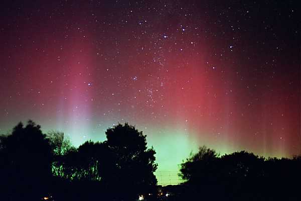Aurora Photos Sent to ASWFC Magnetogram 