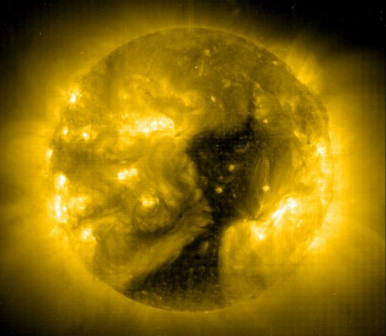 Coronal hole image from SOHO spacecraft (ESA/NASA) - 8 Jan 2002